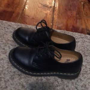 Dr. Martens extra pics